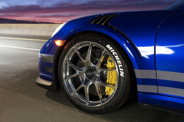 брендовые покрышки