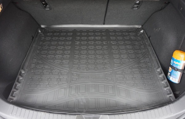 коврик в багажник